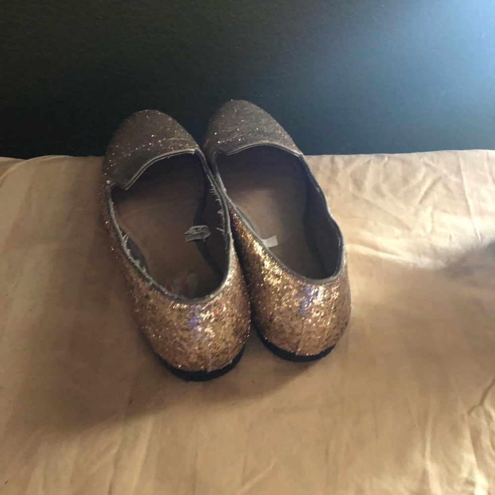 Fun shoe - Picture 2 of 2